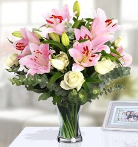 Cheery-Bouquet-.jpg