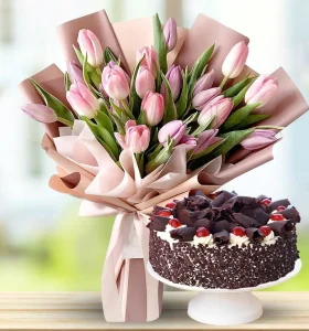 pink-tulips-bouquet-and-cake