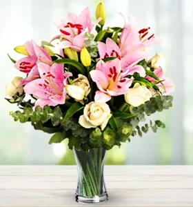 vase-of-pink-lilies-white-roses